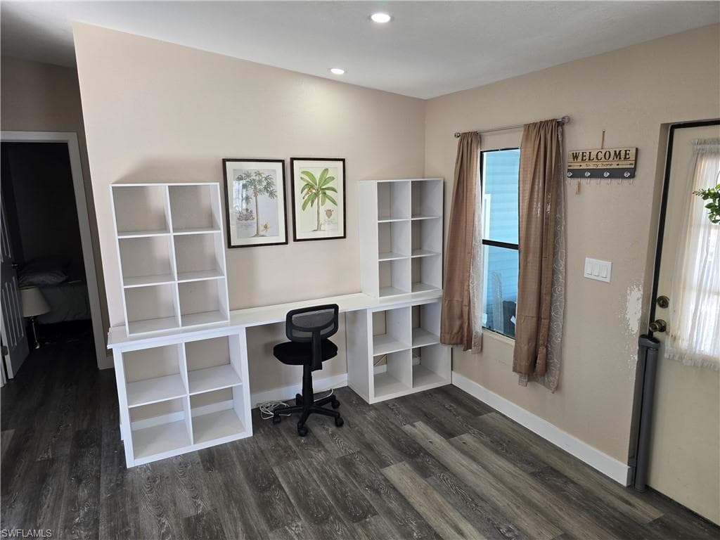 4701 Leilani LN-8