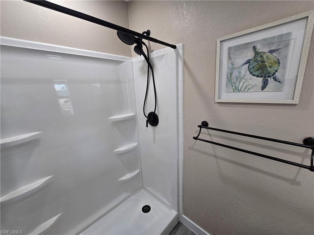 4701 Leilani LN-14