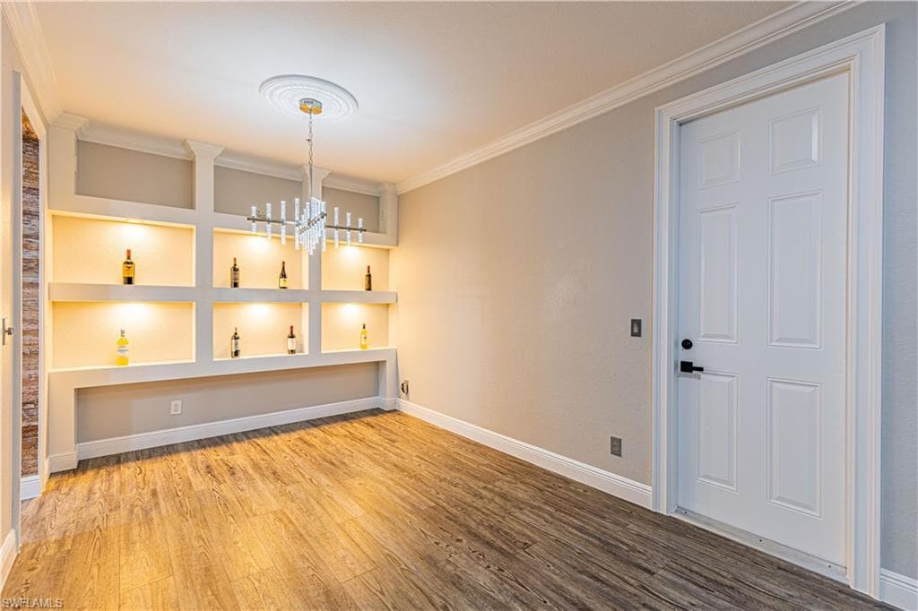 1330 Mariposa CIR # 103, NAPLES FL 34105-4