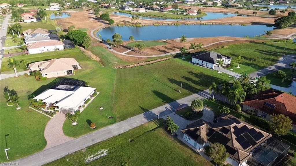 18001 Bluewater DR, NAPLES FL 34114-1