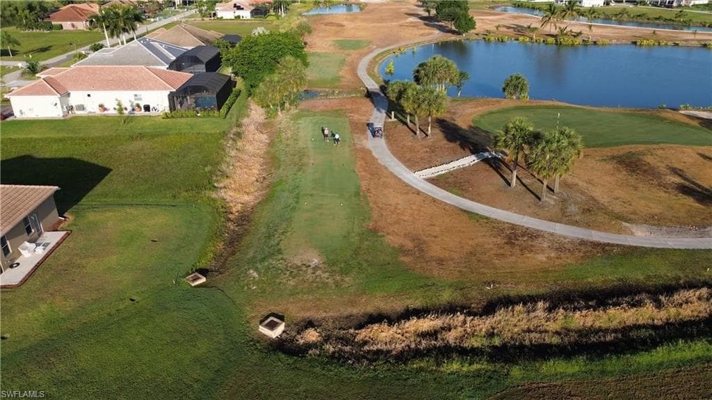 18001 Bluewater DR, NAPLES FL 34114-5