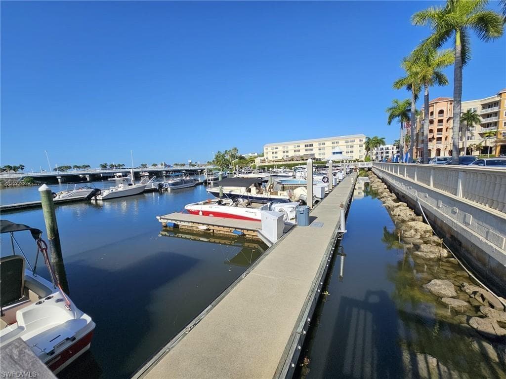 18001 Bluewater DR, NAPLES FL 34114-13