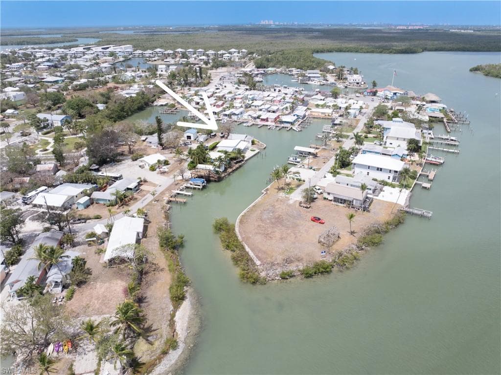 315 pettit DR, NAPLES FL 34140-6