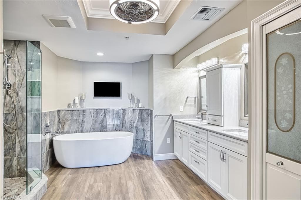 15140 Harbour Isle DR # 502, FORT MYERS FL 33908-31