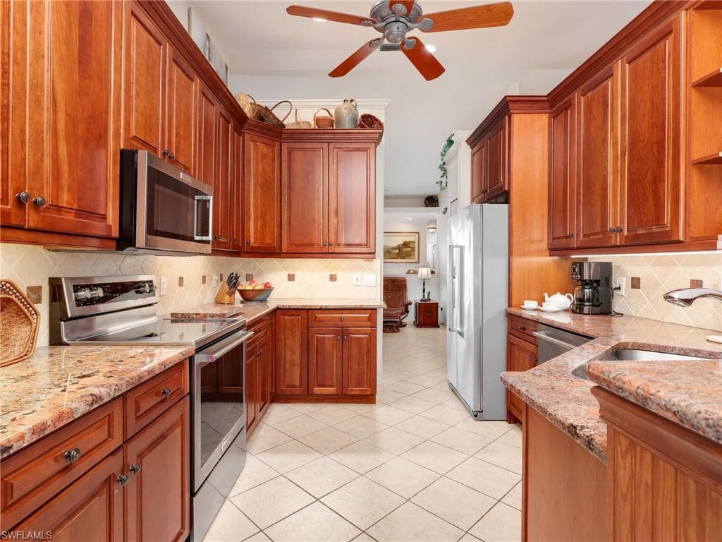 5893 Three Iron DR # 1604, NAPLES FL 34110-5