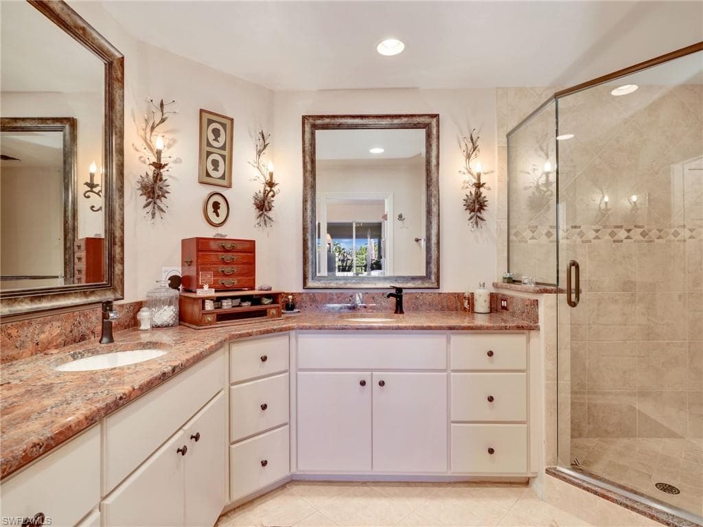 5893 Three Iron DR # 1604, NAPLES FL 34110-20