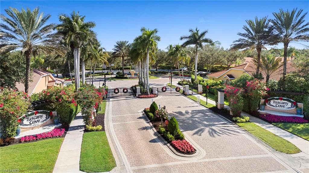 15253 Cortona WAY, NAPLES FL 34120-19