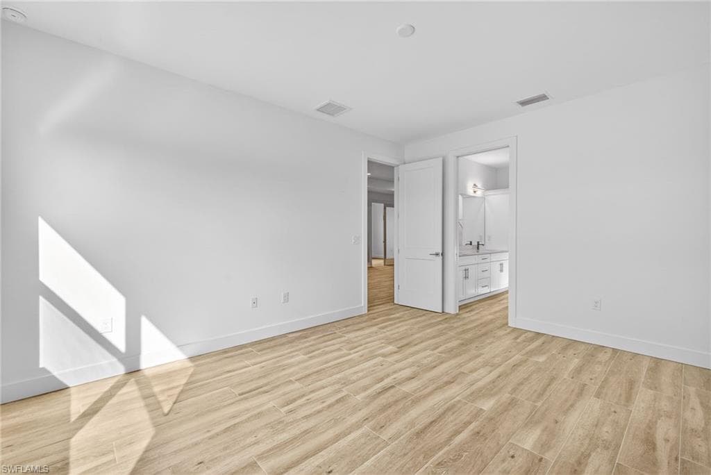 8613 Banyan Bay BLVD-21