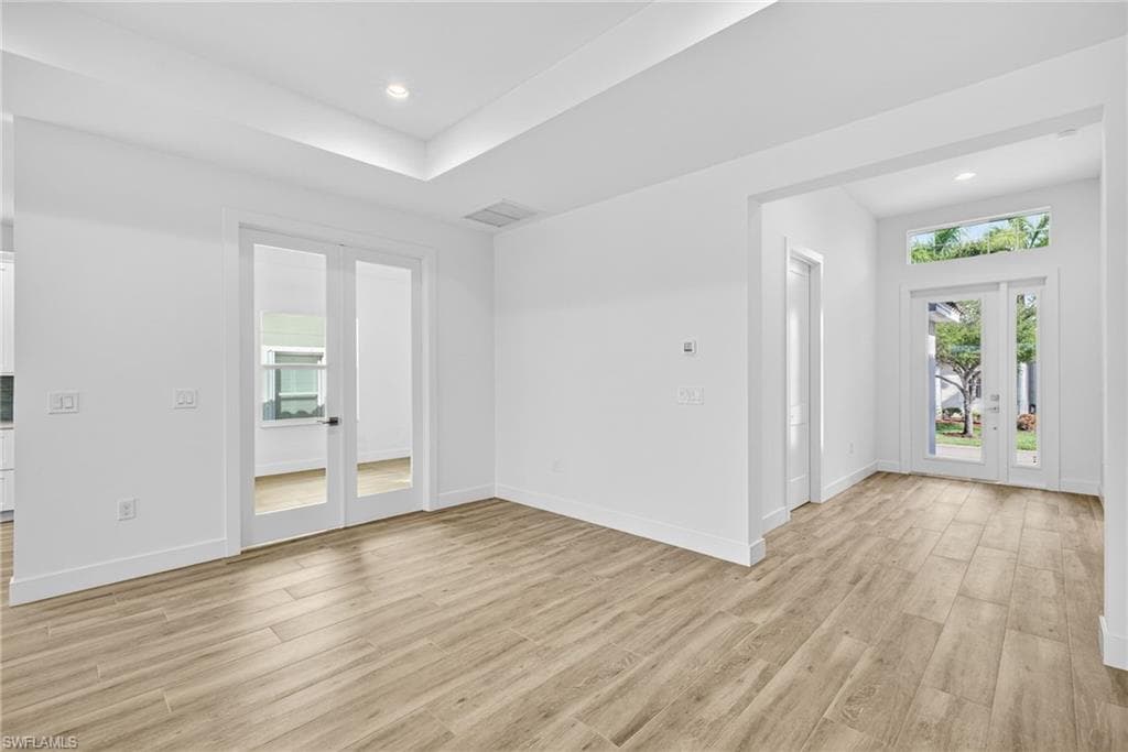 8613 Banyan Bay BLVD-17