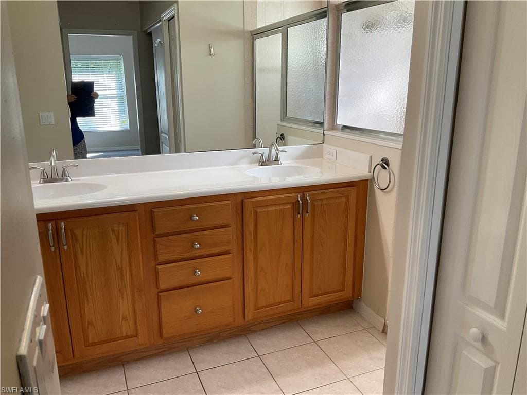 135 Glen Eagle CIR-9