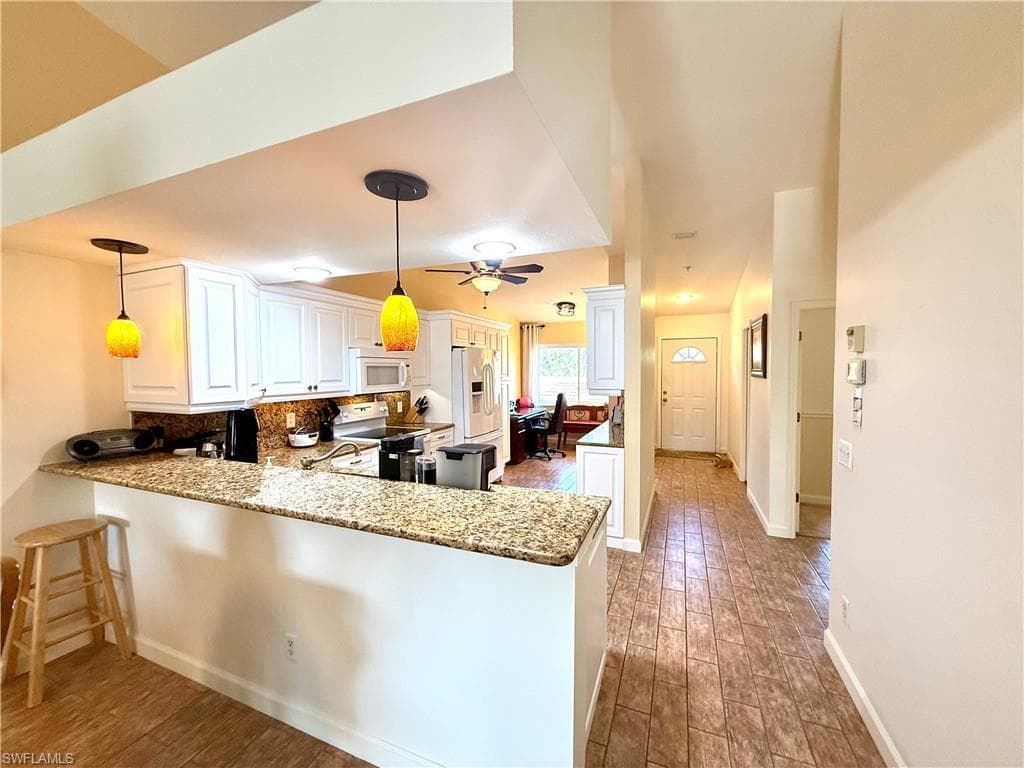 6680 Beach Resort DR # 1210, NAPLES FL 34114-1