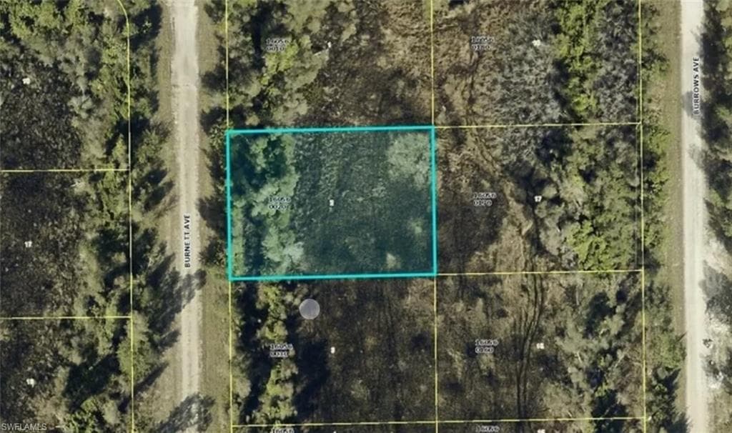 851 Burnett AVE, LEHIGH ACRES FL 33974-1