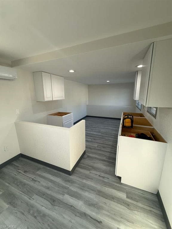 102 Amber AVE, NORTH FORT MYERS FL 33917-3