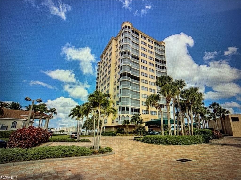 8751 Estero BLVD # 704, BONITA SPRINGS FL 33931-2