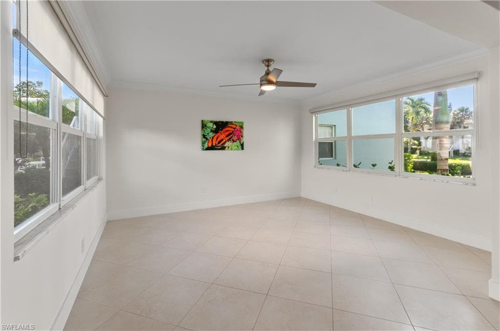 641 12th AVE S # 641, NAPLES FL 34102-5