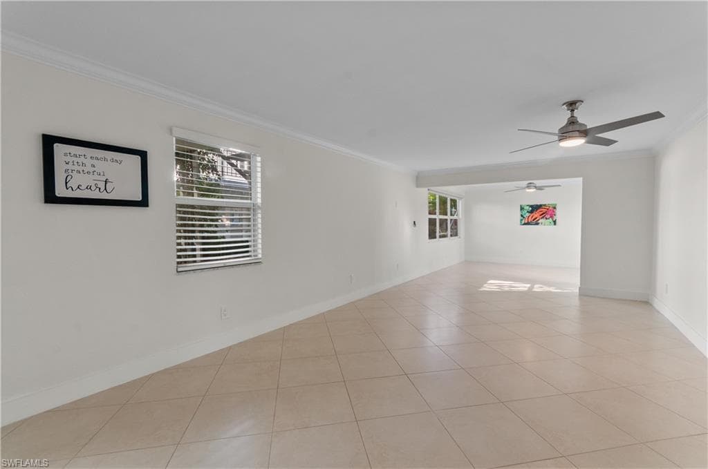 641 12th AVE S # 641, NAPLES FL 34102-8