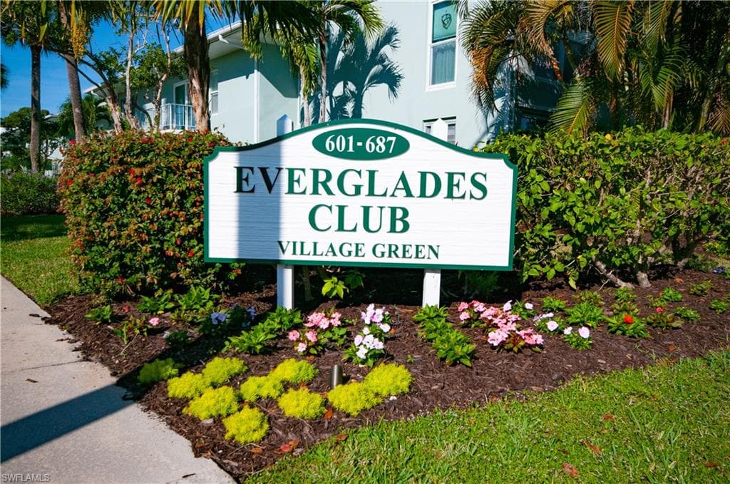 641 12th AVE S # 641, NAPLES FL 34102-17