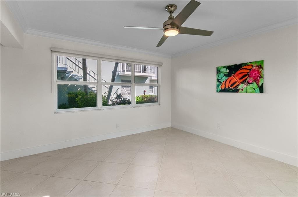 641 12th AVE S # 641, NAPLES FL 34102-7