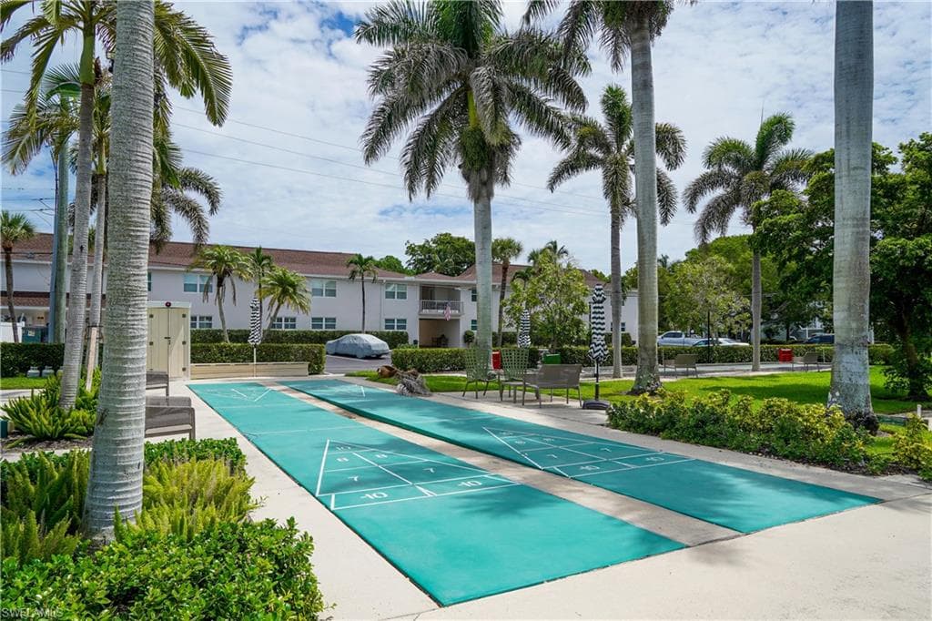 641 12th AVE S # 641, NAPLES FL 34102-20