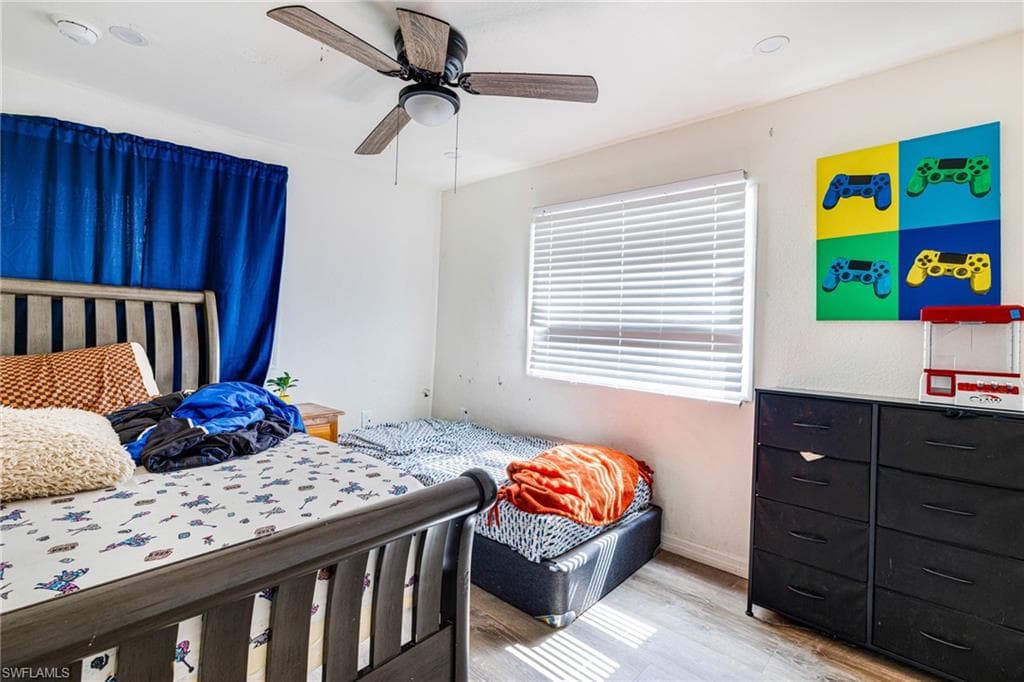 2012 Wright ST, FORT MYERS FL 33916-15