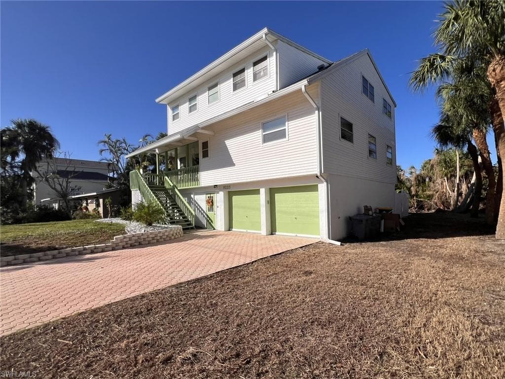9225 Dimmick DR, SANIBEL FL 33957-1