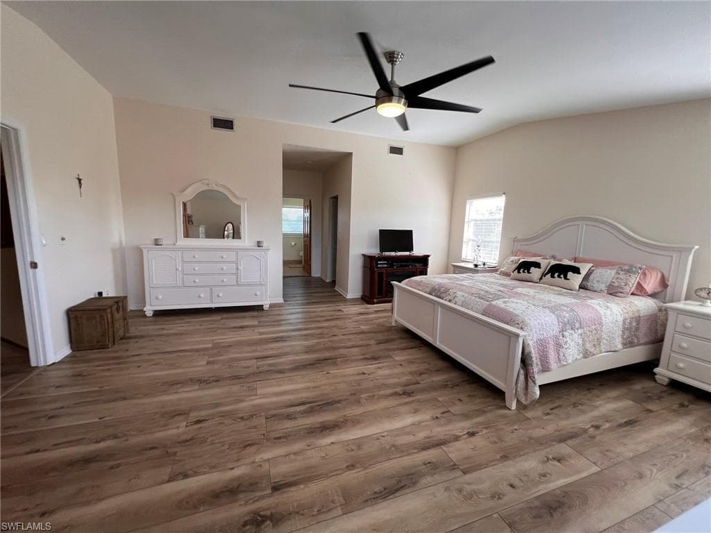 9225 Dimmick DR, SANIBEL FL 33957-17