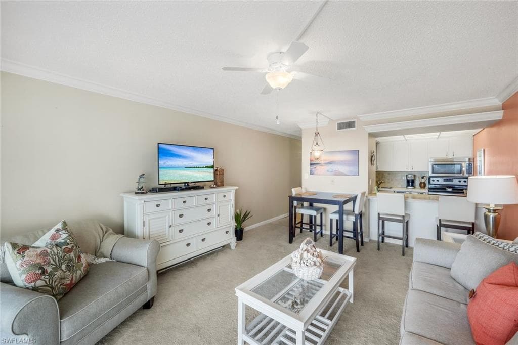 25830 Hickory BLVD # 101, BONITA SPRINGS FL 34134-3