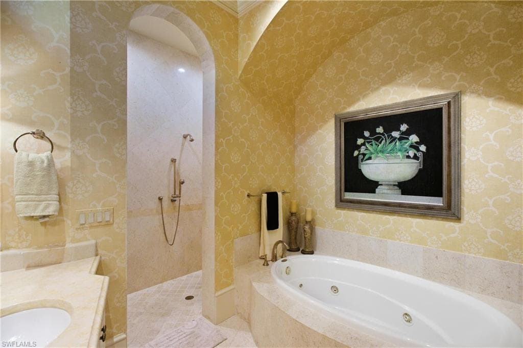 1363 Noble Heron WAY, NAPLES FL 34105-28