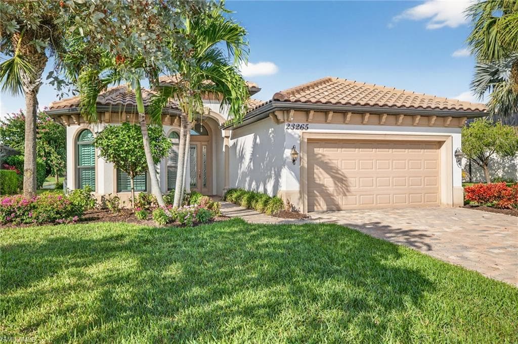 23265 Salinas WAY, BONITA SPRINGS FL 34135-1