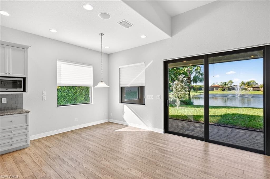 23265 Salinas WAY, BONITA SPRINGS FL 34135-11