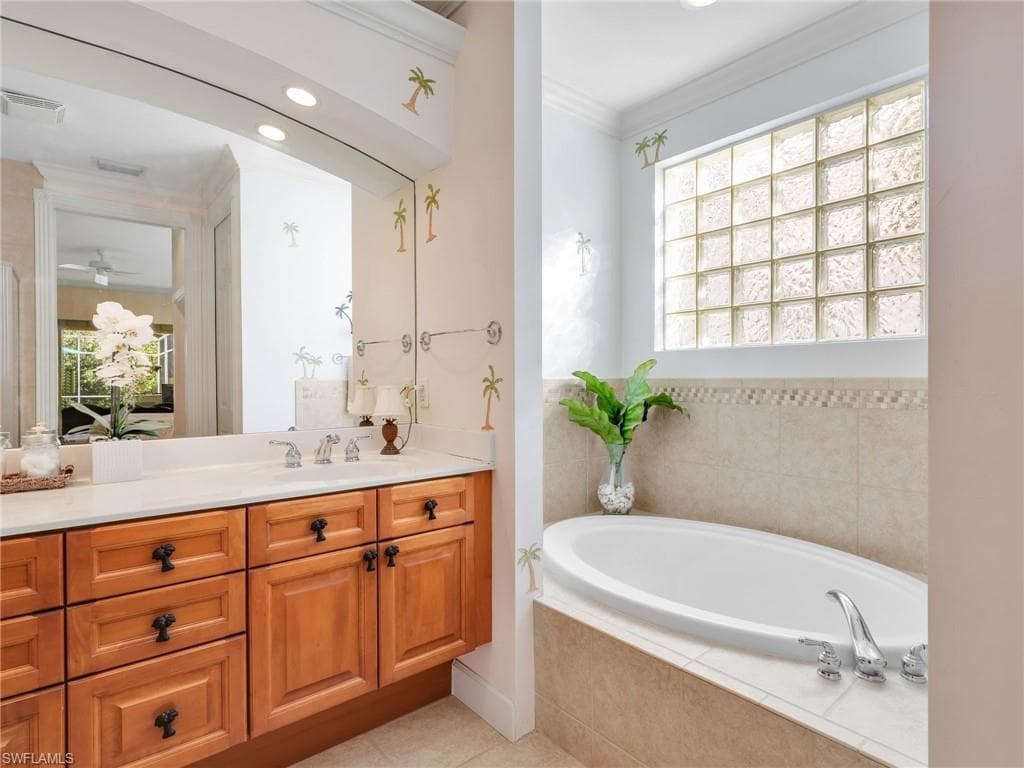 353 Steerforth CT, NAPLES FL 34110-20