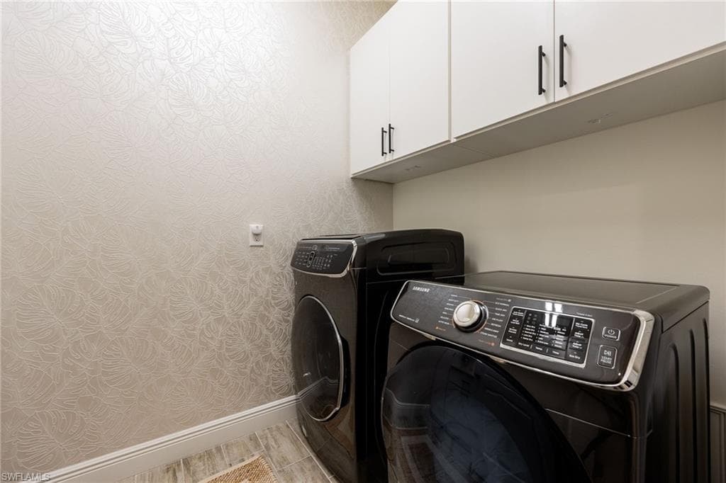 3509 Pilot CIR, NAPLES FL 34120-31