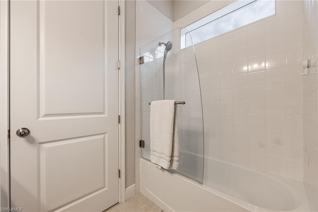 3509 Pilot CIR, NAPLES FL 34120-27