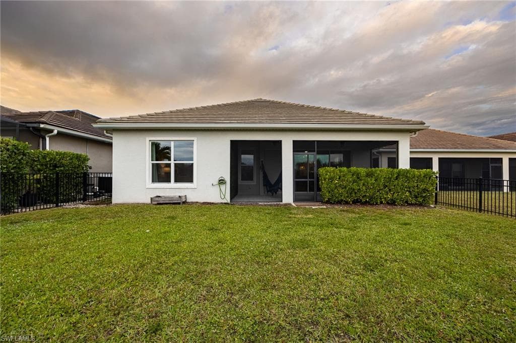 3509 Pilot CIR, NAPLES FL 34120-37