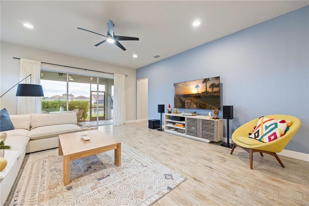 3509 Pilot CIR, NAPLES FL 34120-17