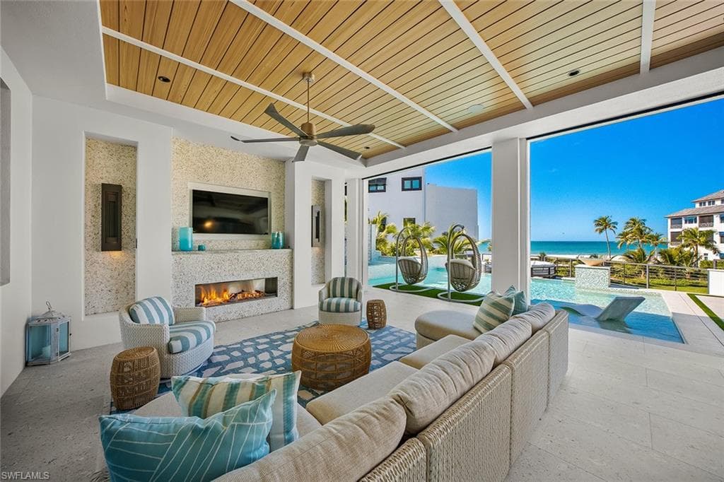 99 Saint Lucia LN, BONITA SPRINGS FL 34134-21