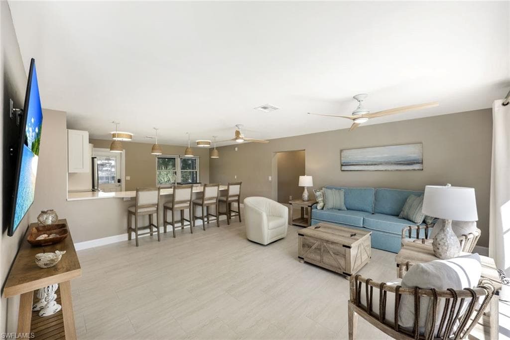 27269 Gasparilla DR, BONITA SPRINGS FL 34135-7