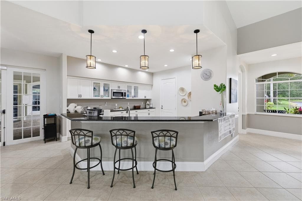 8167 Ibis Cove CIR # A108, NAPLES FL 34119-35