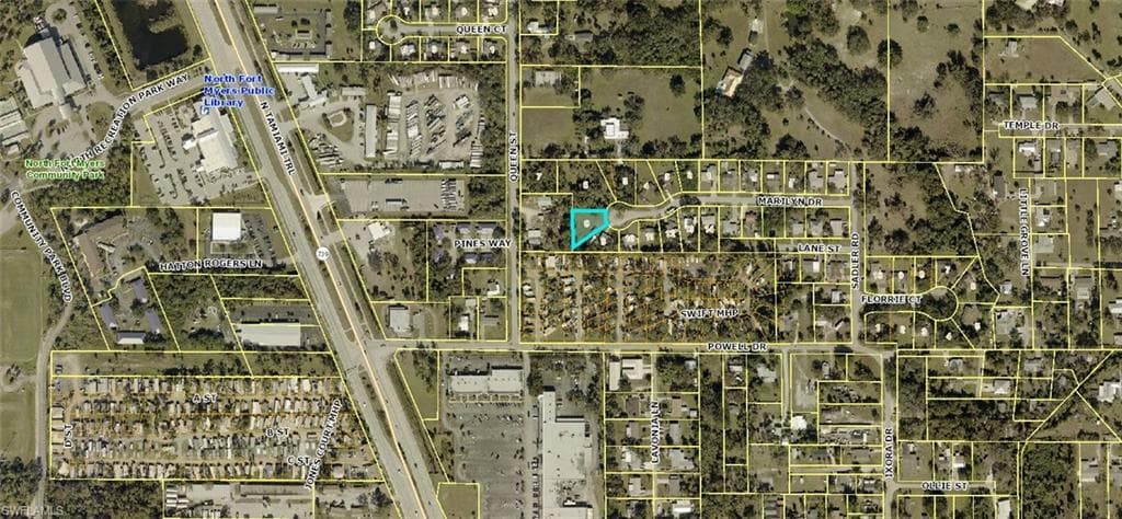 1825 Marilyn DR, NORTH FORT MYERS FL 33917-1