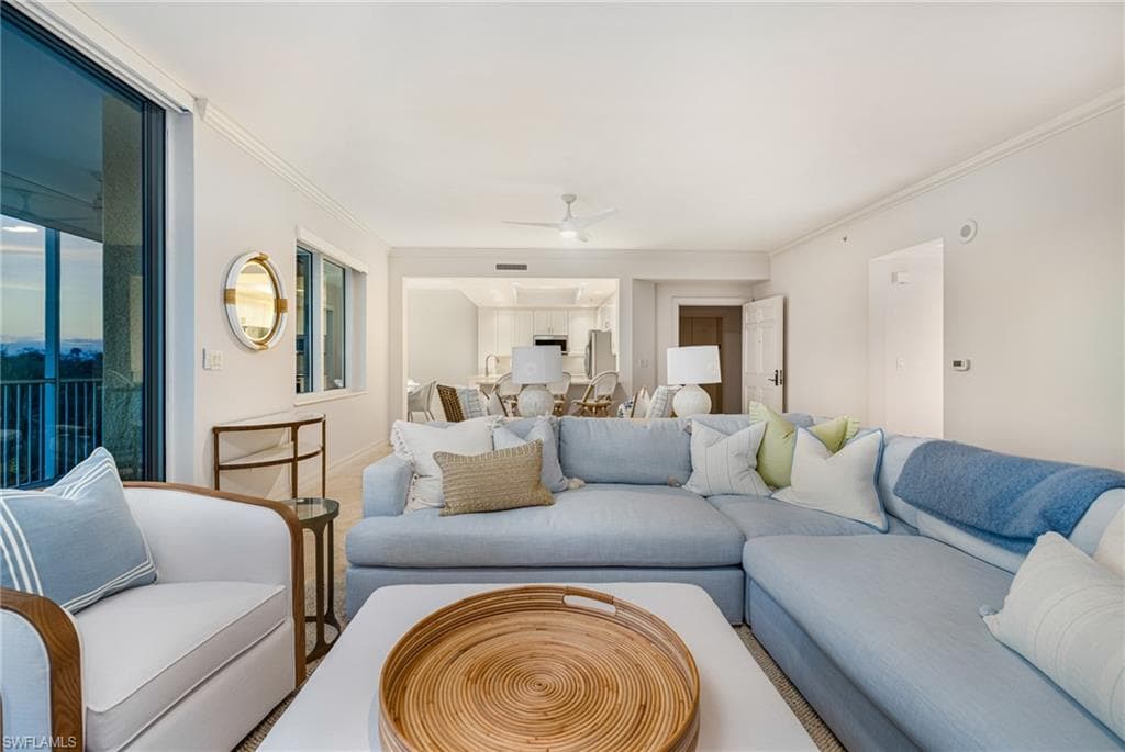 4761 West Bay BLVD # 203, ESTERO FL 33928-2