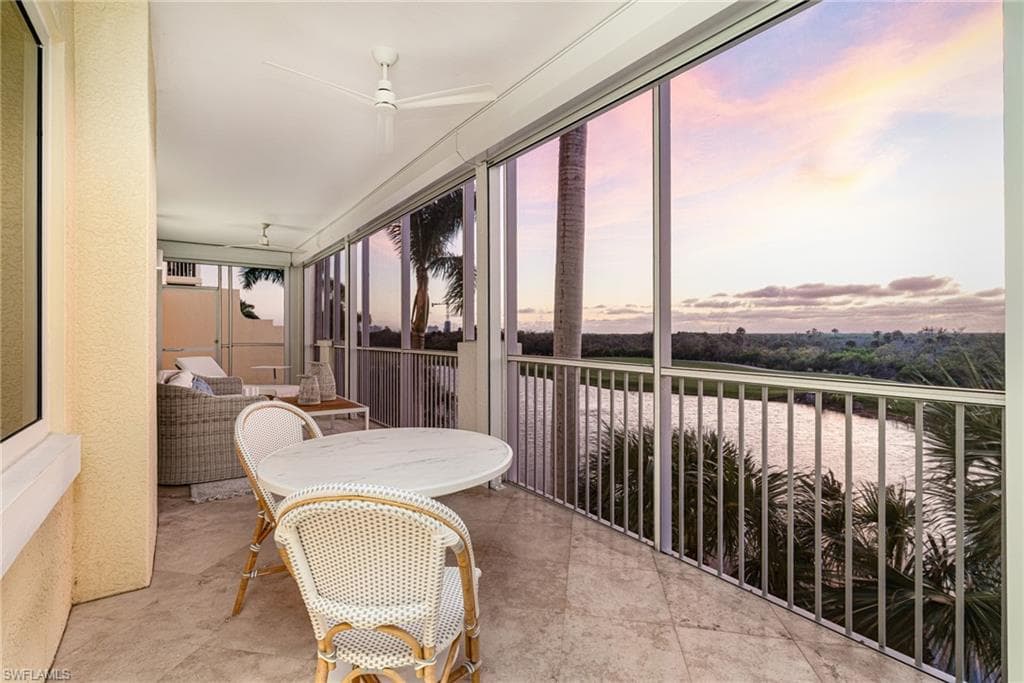 4761 West Bay BLVD # 203, ESTERO FL 33928-27