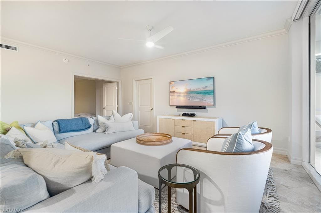 4761 West Bay BLVD # 203, ESTERO FL 33928-4