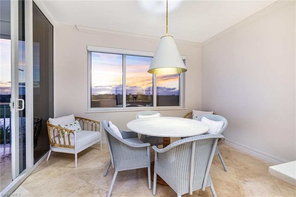 4761 West Bay BLVD # 203, ESTERO FL 33928-8