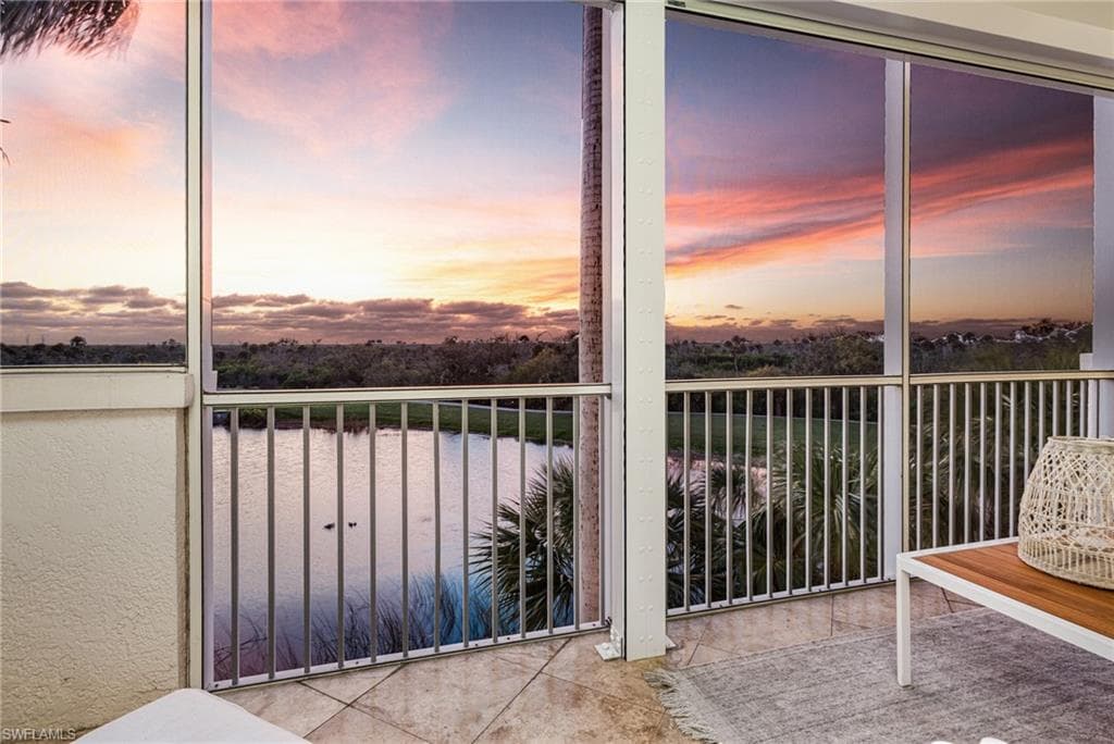 4761 West Bay BLVD # 203, ESTERO FL 33928-29