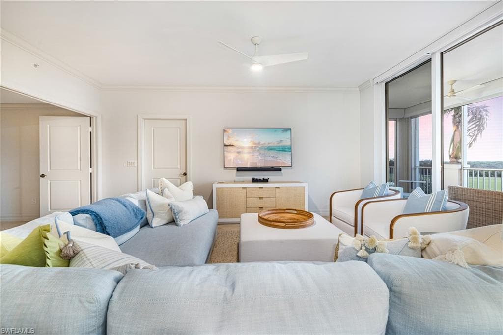 4761 West Bay BLVD # 203, ESTERO FL 33928-3