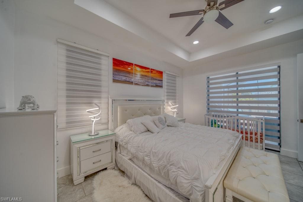 1528 NW 24th PL-12