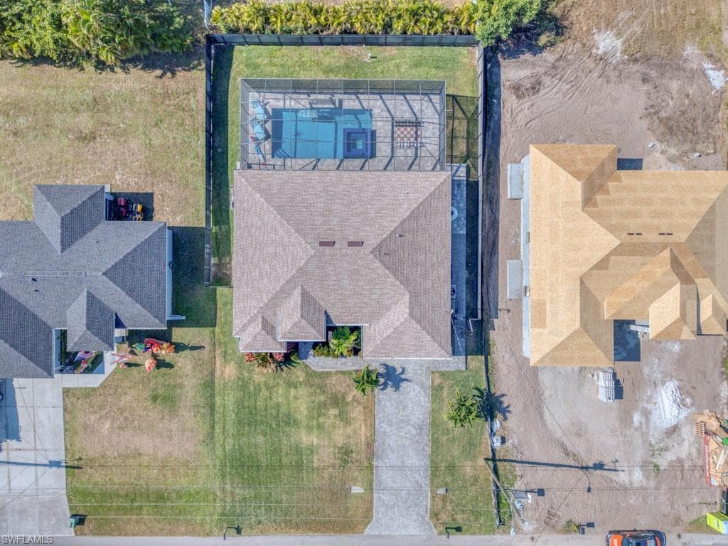 1528 NW 24th PL-42