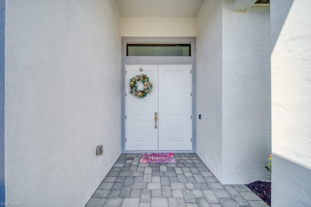 1528 NW 24th PL-2