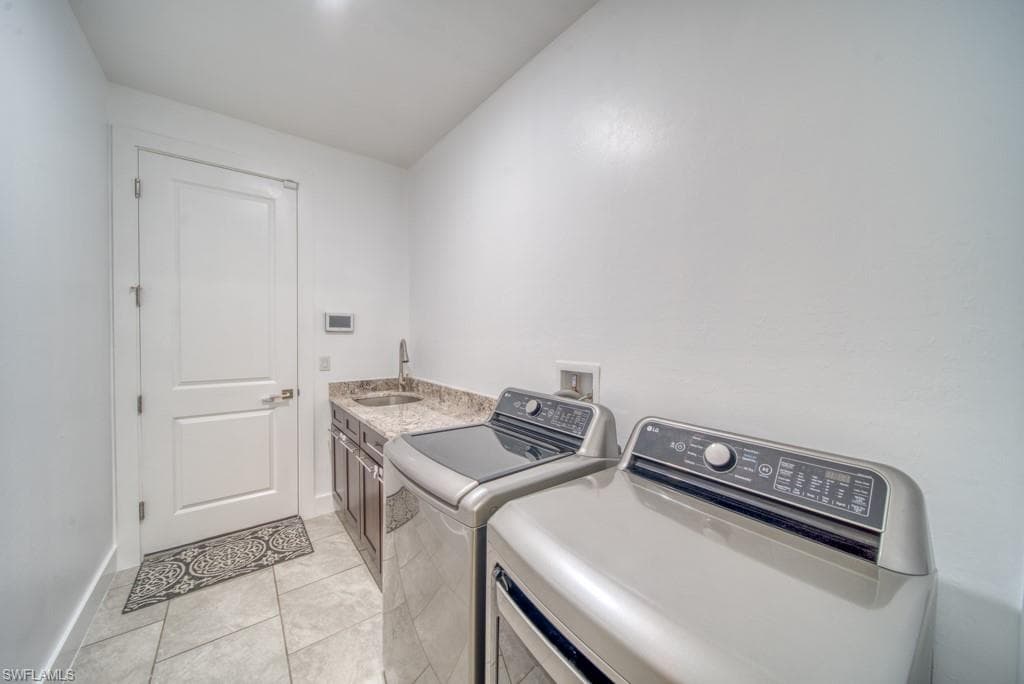 1528 NW 24th PL-35