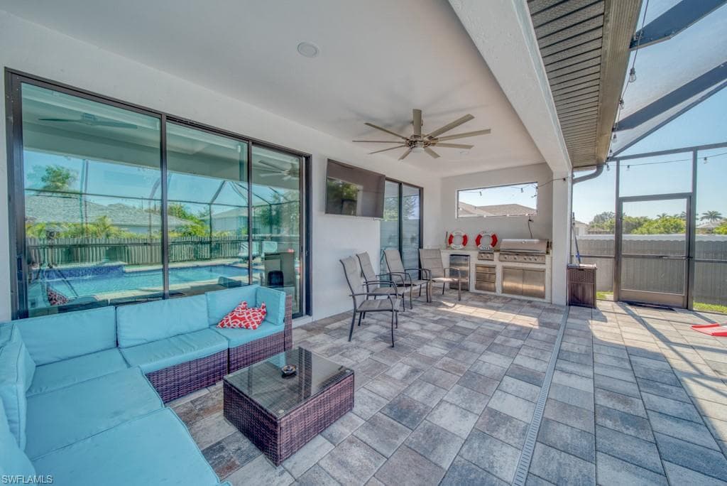 1528 NW 24th PL-37